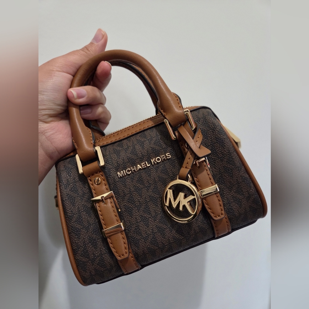 Michael Kors Bedford Legacy